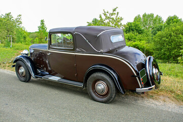 Véhicule de collection	