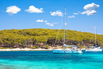 Pakleni otoci islands turquoise sailing destination