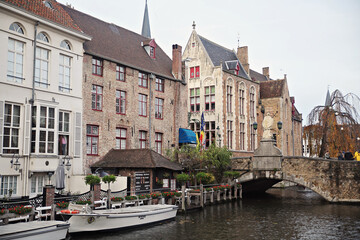 Fototapeta na wymiar A beautiful view from Bruges with buildings and canals