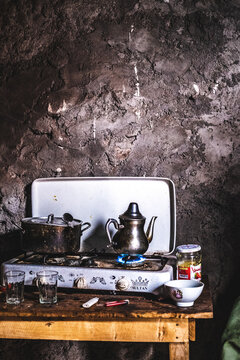 Moroccan min tea boiling