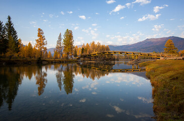 Autumn morning by the Dzhazator river in Altai