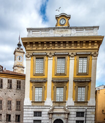 Panorama sur la baie des anges depuis la colline du château à Nice sur la Côte d'Aur