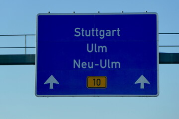 Schild Autobahn Stuttgart Ulm