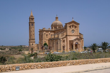 Malta - Malta is an island nation, a dwarf state in southern Europe. Many great powers have fought over the centuries for dominance over the islands in a strategic position in the 
Mediterranean Sea