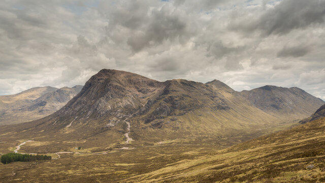 รูปภาพBuachaille เลือกดูภาพถ่ายสต็อก เวกเตอร์ และวิดีโอ1,763 Adobe