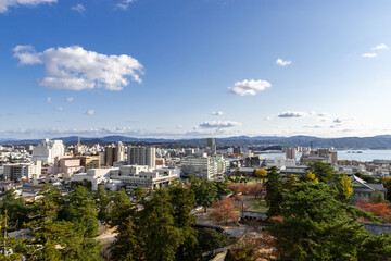 松江城天守閣からの松江市街地眺望