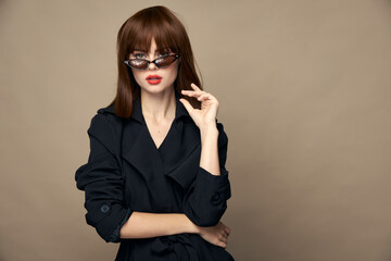 Fashionable woman Copy Space studio model dark glasses 