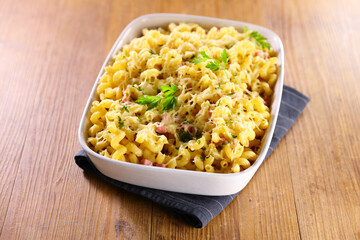 baked pasta gratin with cheese