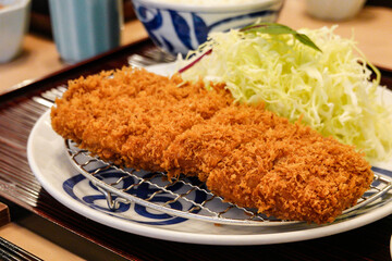 ロースカツ定食