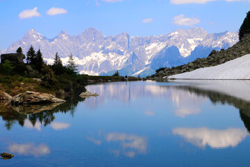 Spiegelsee mit Dachsteingebirge, Schladming, Steiermark, Österreich, Europa, Panorama