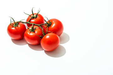 真っ赤な連なるトマト