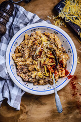 Easy Cheeseburger Pasta Skillet..style rustic