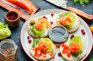 Sandwich with smoked salmon,cheese