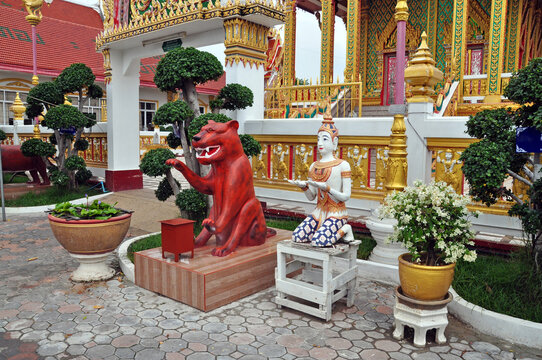 religious sculptures near a Buddhist temple