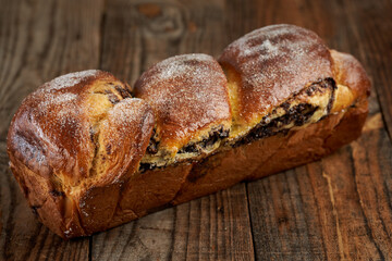 Sponge cake with walnuts and cocoa