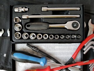 Metal bench tools for mechanics