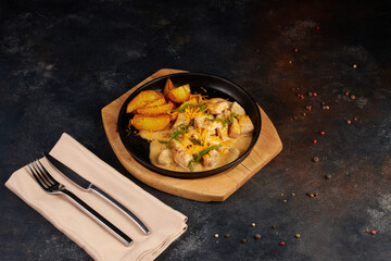 Chicken meat Fried fricassee with caramelized sauce