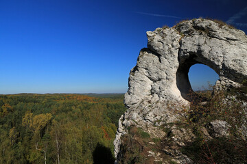 Fototapeta na wymiar Okiennik Wielki - unique rock formations in Polish Jura, Poland
