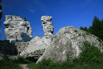 Rock formations in Polish Jura near Ogrodzieniec Castle, Poland