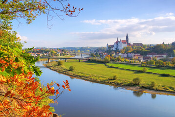 Blick auf die Stadt Meissen im Herbst, Sachsen, Deutschland - View of Meissen city in autumn, Saxony