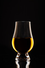 The Glencairn Glass