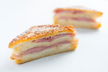 Sandwich monte cristo raspberry front view