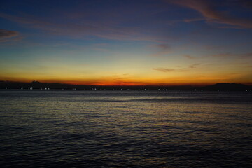 Obraz premium Manila Bay sunset with pink skies