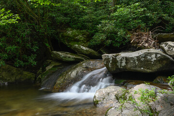 Naklejka na ściany i meble Goforth Creek waterfall