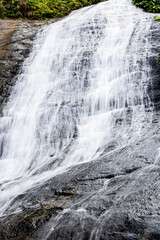 Obraz premium Close-up shot of a waterfalls