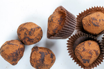 cocoa candies with a minimum amount of sugar