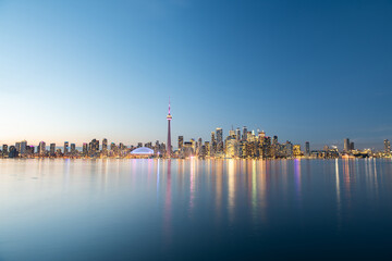 Fototapeta premium Toronto city skyline at night, Ontario, Canada