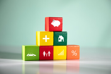 Obraz premium piggy bank on color cube