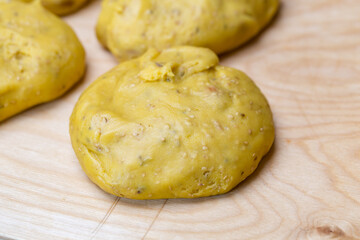yellow dough ready to be cake