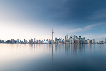 Naklejka premium Toronto city skyline at night, Ontario, Canada