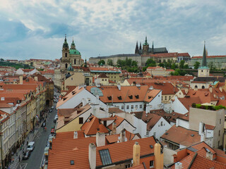 Fototapeta na wymiar vista panoramica del castillo, Praga.