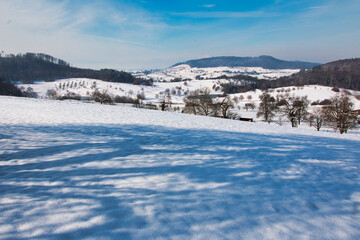 Fototapeta na wymiar Kandern Golfplatz Winter Schnee Schneelandschaft Dreiländereck Markräflerland Deutschland Frankreich Schweiz