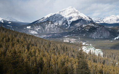 Fototapeta na wymiar Beautiful landscape in Banff national park in Winter. Banff national park, Alberta, Canada