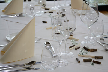  Table Setting