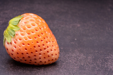 Fresh white strawberry, Japan fresh white strawberries.