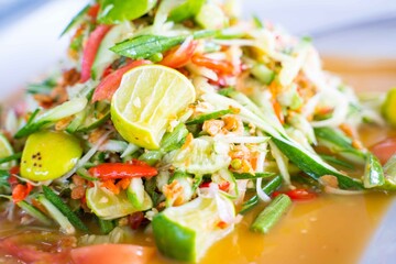 Som Tum Tang : spicy cucumber salad