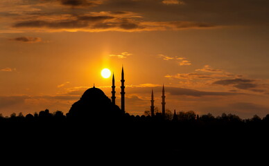 Naklejka premium Sunset sky over Istanbul mosques. Turkey.