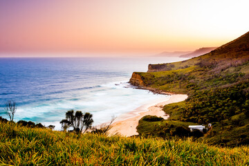 Fototapeta premium Sunset Scape of Burning Palms Beach in Royal National Park