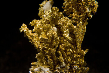 wire gold mineral sample