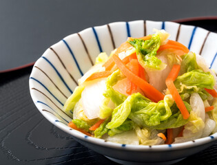 白菜と人参の漬物