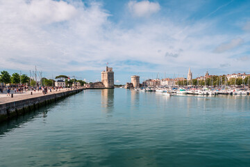 Fototapeta na wymiar La Rochelle, France. Touristic landmark. View of the towers that close the 