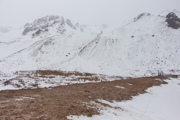 Fototapeta na wymiar Pass in the mountains of Almaty at 3200 meters. Mynzhylky
