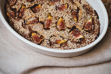 Vegan pie with figs in a ceramic bowl