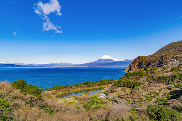 Fototapeta na wymiar 静岡県沼津市井田から見た富士山