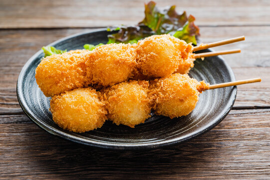 アクリルキーホルダー うずらの卵串とハムカツ串 串揚げ 串揚げセット