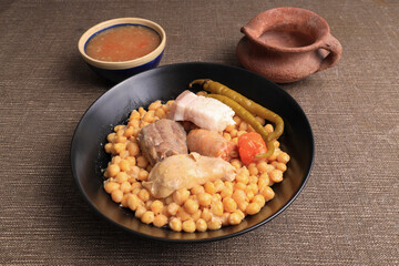 Madrilenian stew dish with meat